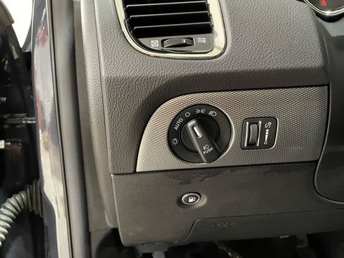 Used 2018 Dodge Durango GT AWD/4WD image 30