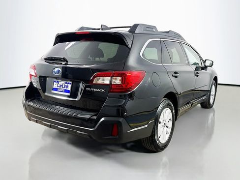 Used 2019 Subaru Outback 2.5i Premium AWD/4WD image 8