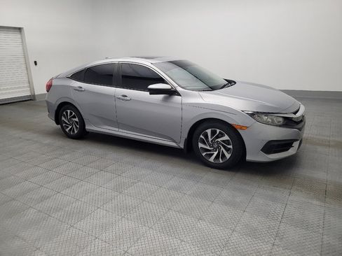 Used 2018 Honda Civic EX image 11