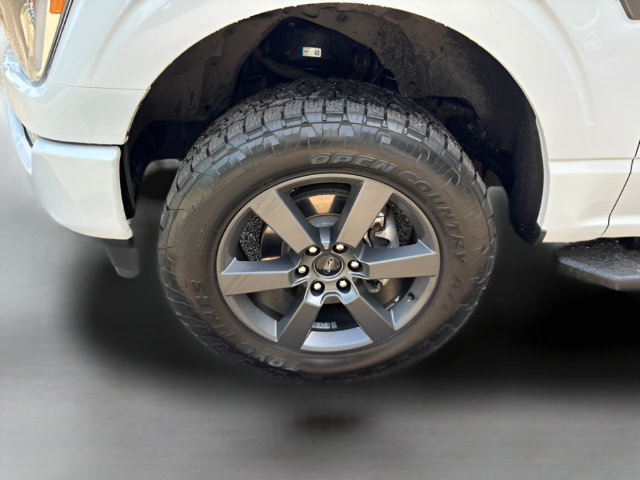 Used 2022 Ford F150 XLT w/ Equipment Group 302A High AWD/4WD image 25