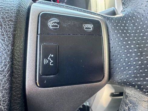 Used 2012 Toyota 4Runner Limited AWD/4WD image 28