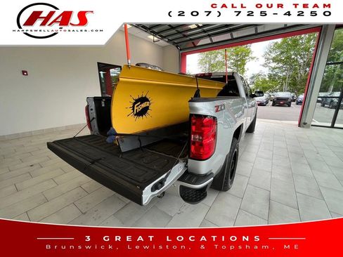 Used 2018 Chevrolet Silverado 1500 LT w/ All Star Edition AWD/4WD image 6