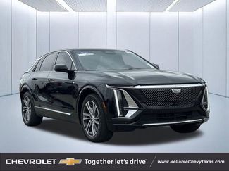 Used 2024 Cadillac Lyriq Luxury w/ LPO, Floor Liner Package RWD video 1