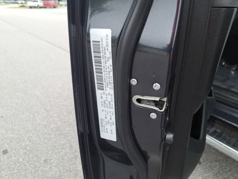 Used 2016 RAM 1500 Big Horn AWD/4WD image 33