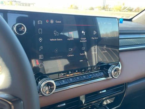 New 2026 GMC Canyon AT4 w/ Nightfall Edition image 16