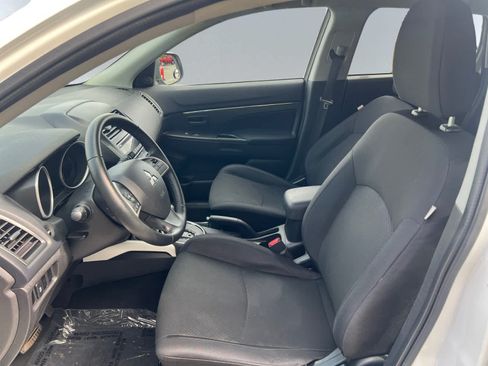 Used 2014 Mitsubishi Outlander Sport ES AWD/4WD image 10