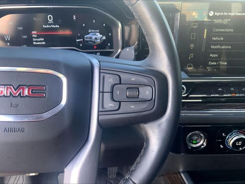 Used 2024 GMC Sierra 1500 Elevation w/ X31 Off-Road Package AWD/4WD image 23