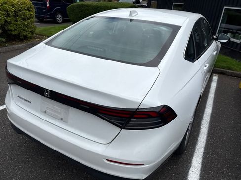 Used 2024 Honda Accord LX image 4