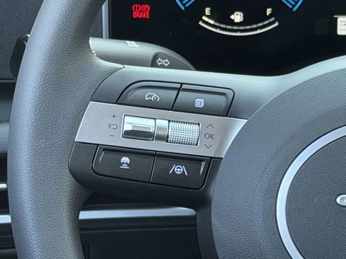 New 2026 Hyundai Tucson SE image 13