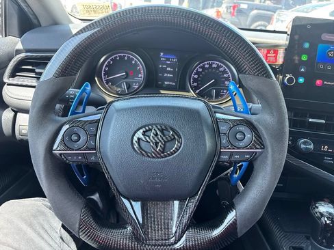 Used 2022 Toyota Camry SE FWD image 19
