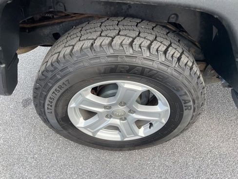 Used 2016 Jeep Wrangler Unlimited Sport w/ Quick Order Package 24S image 9