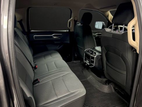 Used 2020 RAM 1500 Big Horn AWD/4WD image 16