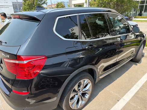 Used 2016 BMW X3 xDrive28i AWD/4WD image 4