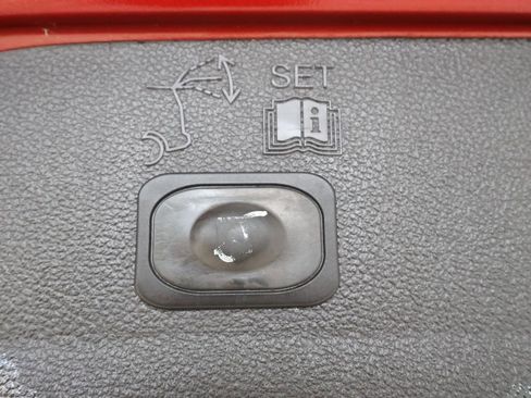 Used 2018 Ford Escape SEL image 27