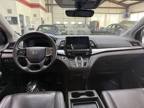 Used 2018 Honda Odyssey EX-L image 19