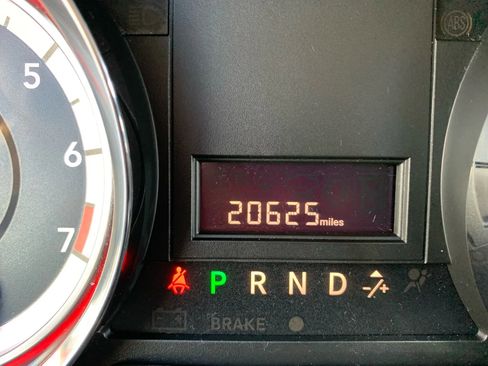 Used 2017 Dodge Grand Caravan SE w/ Power Window Group image 12