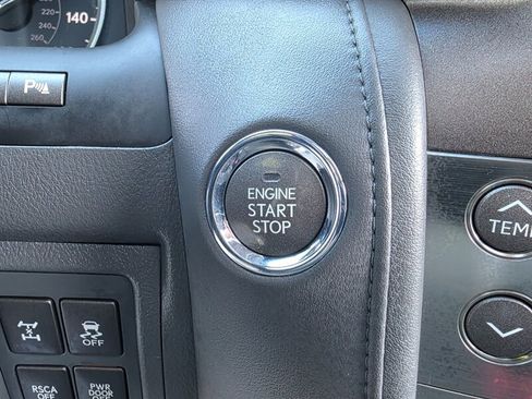 Used 2009 Lexus LX 570 4WD image 41