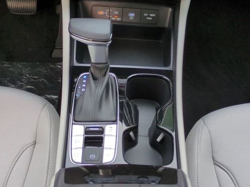 New 2026 Hyundai Tucson SE image 18