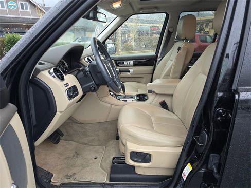 Used 2011 Land Rover LR4 HSE LUX image 22