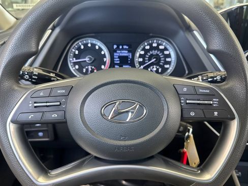 Used 2023 Hyundai Sonata SE FWD image 20