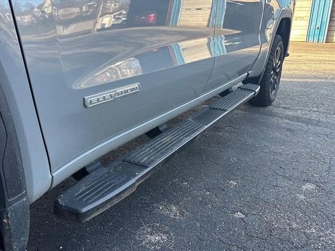 Used 2024 GMC Sierra 1500 Elevation w/ Elevation Premium Package image 5