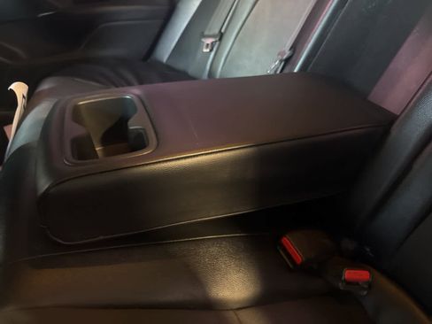 Used 2018 Honda Accord Sport image 17