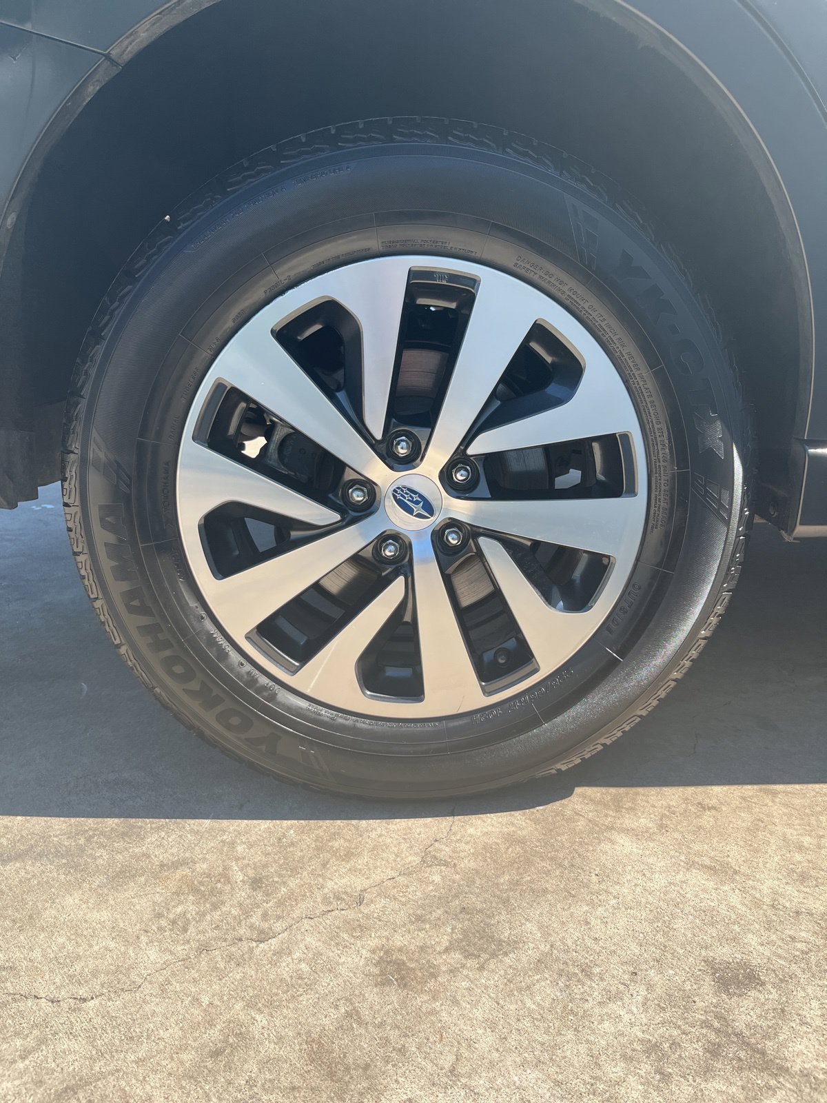 Used 2023 Subaru Outback Premium AWD/4WD image 27