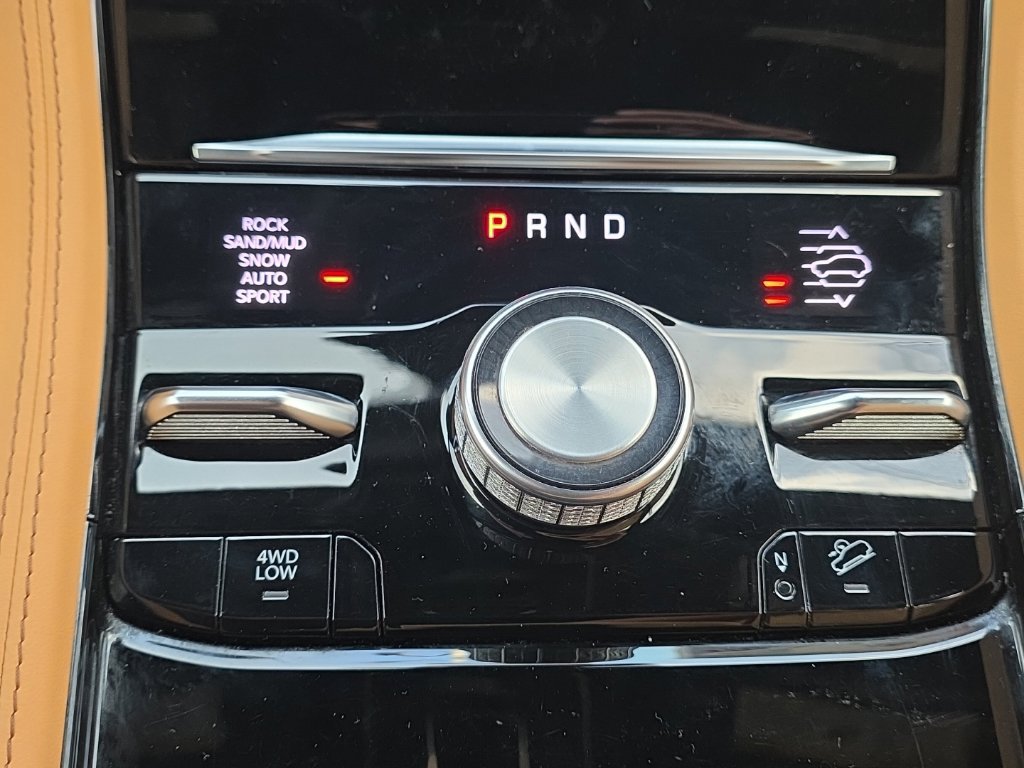 Used 2023 Jeep Grand Cherokee L Summit AWD/4WD image 24