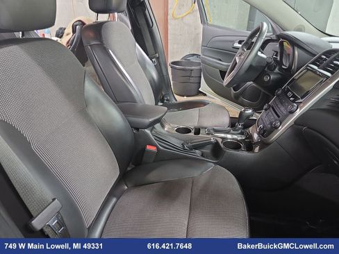 Used 2014 Chevrolet Malibu LT w/ Power Convenience Package image 10