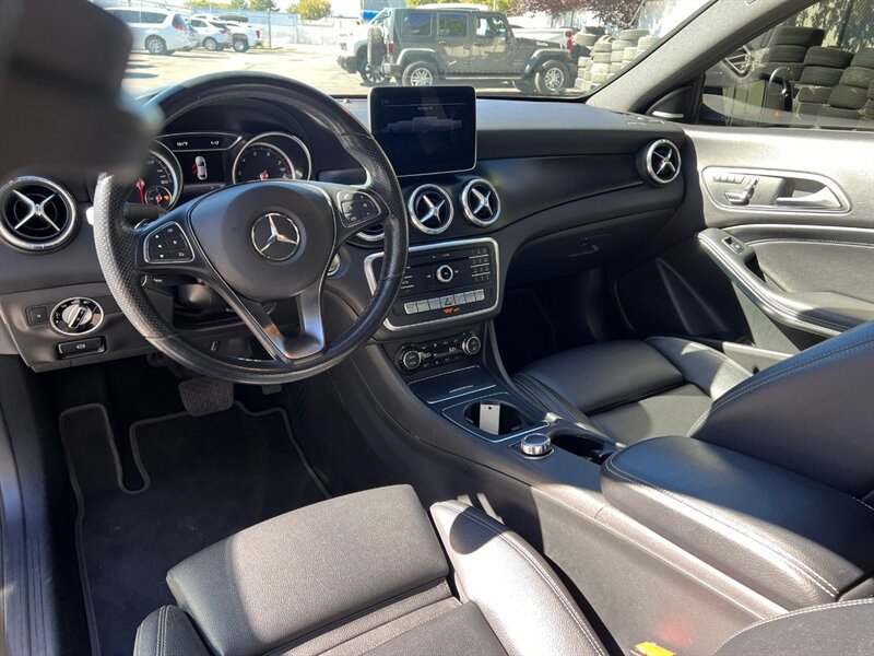 Used 2019 Mercedes-Benz CLA 250 4MATIC w/ Premium Package image 22