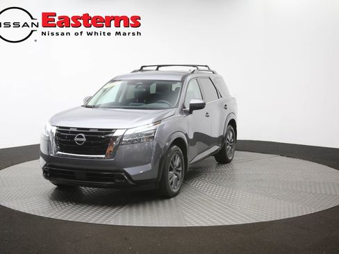 Used 2022 Nissan Pathfinder SV AWD/4WD image 51