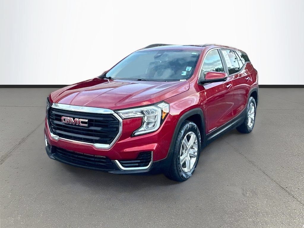 Used 2022 GMC Terrain SLE w/ Driver Convenience Package FWD image 3