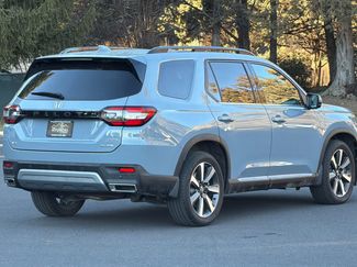 Used 2023 Honda Pilot Elite video 4