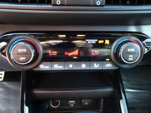 Used 2023 Kia Forte GT-Line w/ GT-Line Technology Package FWD image 34