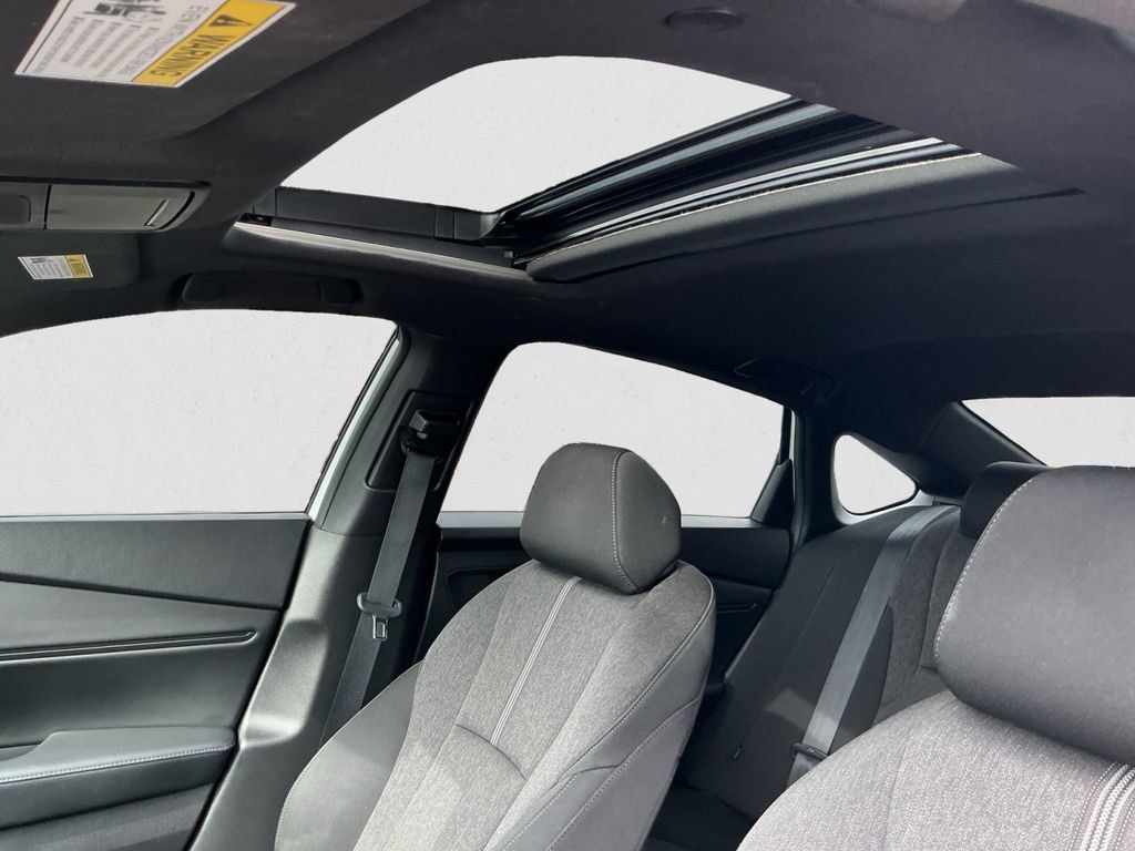 Used 2024 Honda Accord Sport image 13