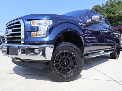 Used 2015 Ford F150 XLT w/ Equipment Group 301A Mid AWD/4WD image 2