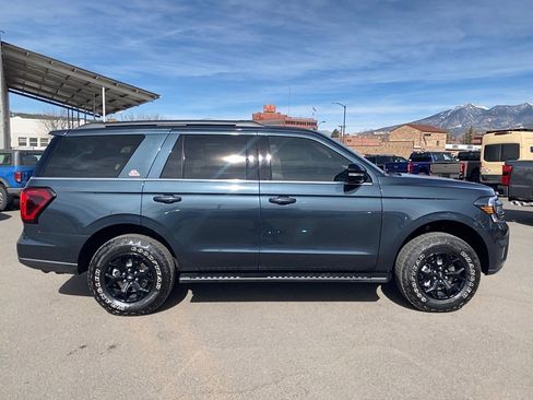 Certified 2024 Ford Expedition Timberline image 4