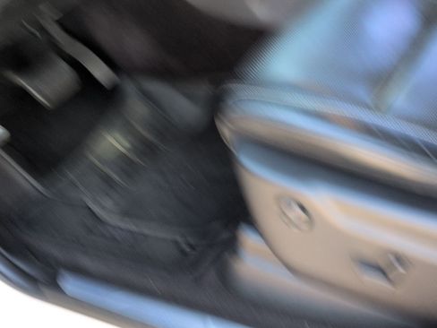 Used 2015 Jeep Grand Cherokee Overland image 17