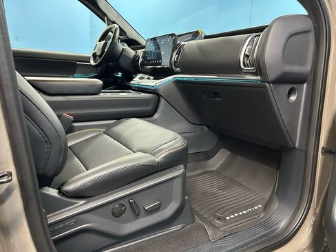 New 2026 Ford Expedition Tremor image 48