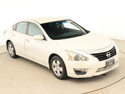 Used 2015 Nissan Altima 2.5 S w/ Power Driver Seat Package image 34