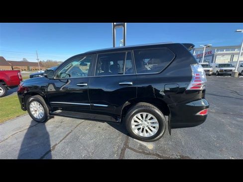 Used 2016 Lexus GX 460 image 5