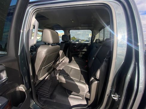 Used 2018 GMC Sierra 1500 SLT w/ Enhanced Driver Alert Package image 23