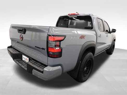 Used 2024 Nissan Frontier PRO-4X w/ Off-Road Protection Package image 9