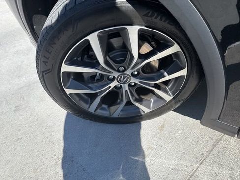 Used 2023 Acura MDX FWD w/ Technology Package image 5