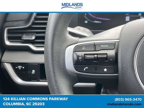 Used 2025 Kia Sportage LX FWD image 20
