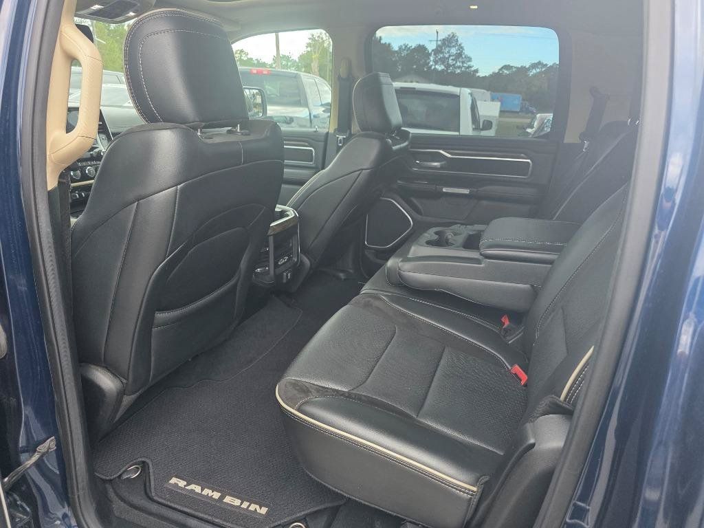 Used 2019 RAM 1500 Laramie AWD/4WD image 7