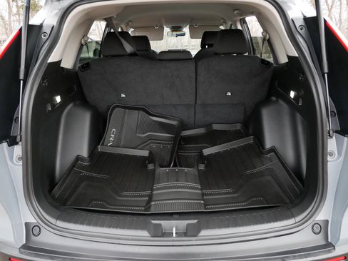 Certified 2025 Honda CR-V LX image 18