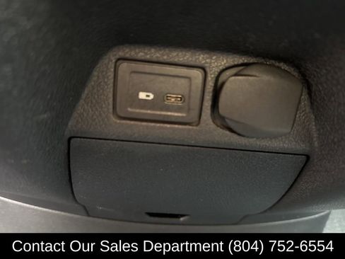 Used 2019 Freightliner Sprinter 170 image 19