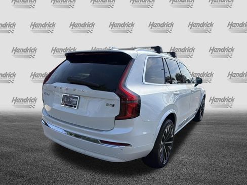 Used 2025 Volvo XC90 B5 Plus w/ Protection Package Premier AWD/4WD image 10