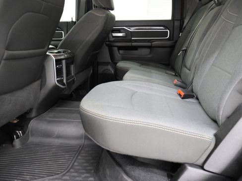 Used 2023 RAM 3500 Big Horn w/ Night Edition AWD/4WD image 33